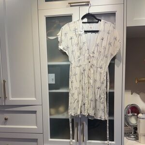 Marine Layer White and Gray Palm Print Mini Dress